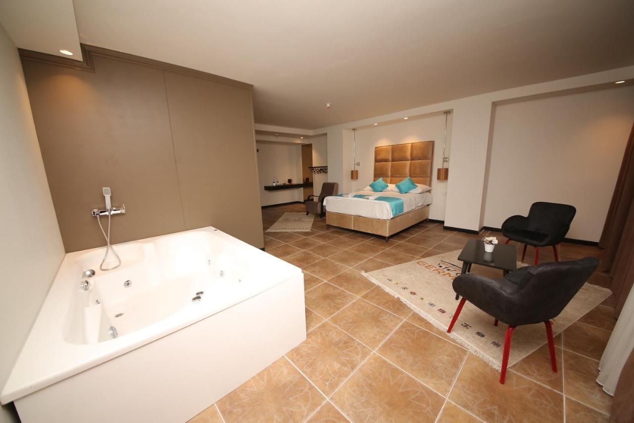 Hotel Safran Germia Palas à Bostanbuku Extérieur photo